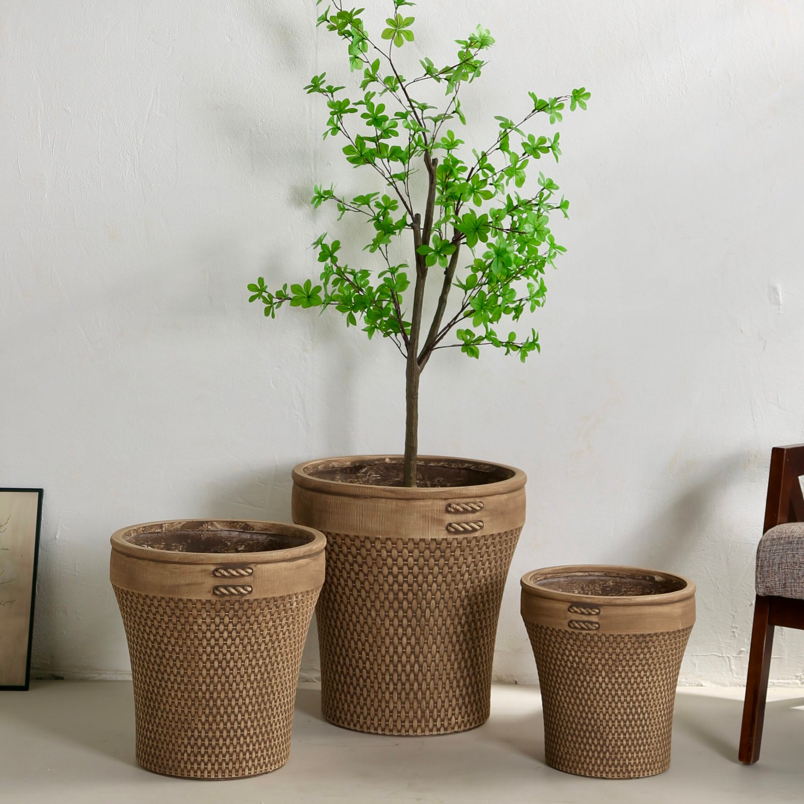 YT-813 Wood Tone magnesium oxide planter