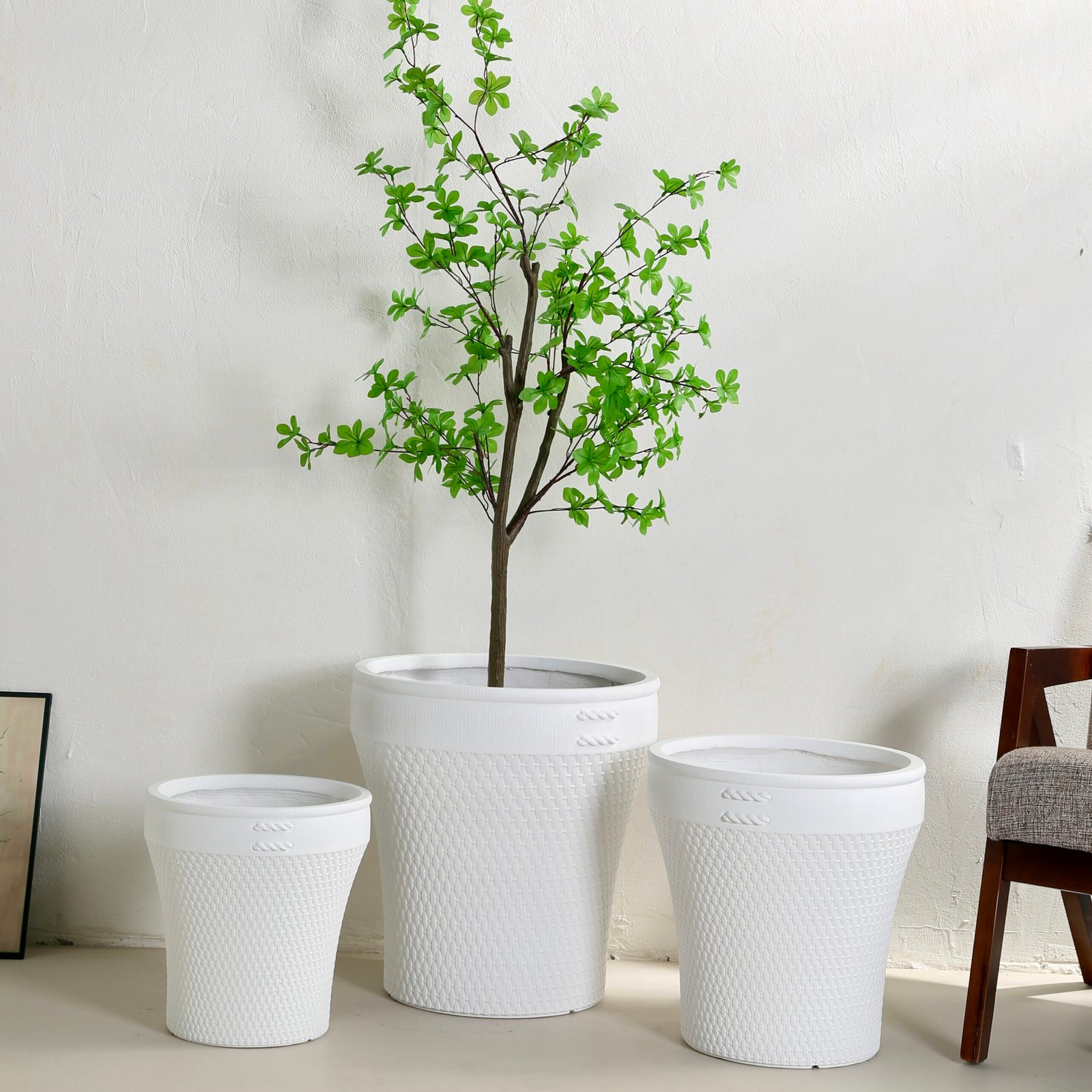 YT-813 Pure White magnesium oxide planter