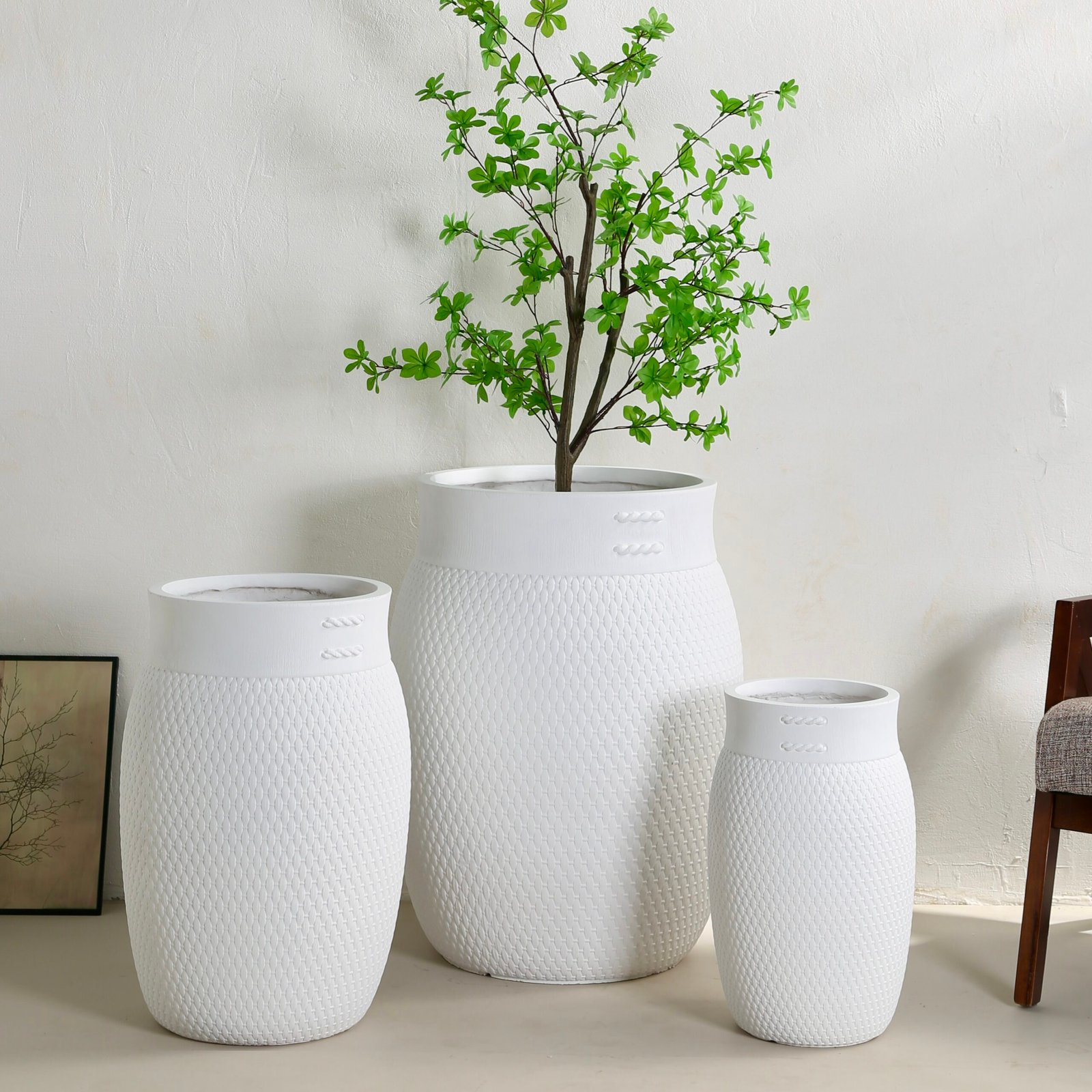 YT-814 Pure White magnesium oxide planter