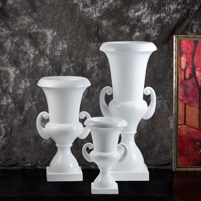 White Double-Handle Trophy Fiberglass Wedding Vase